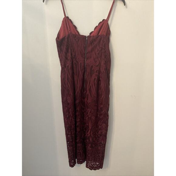 Bardot maroon lace dress size 6/small - Picture 4 of 10